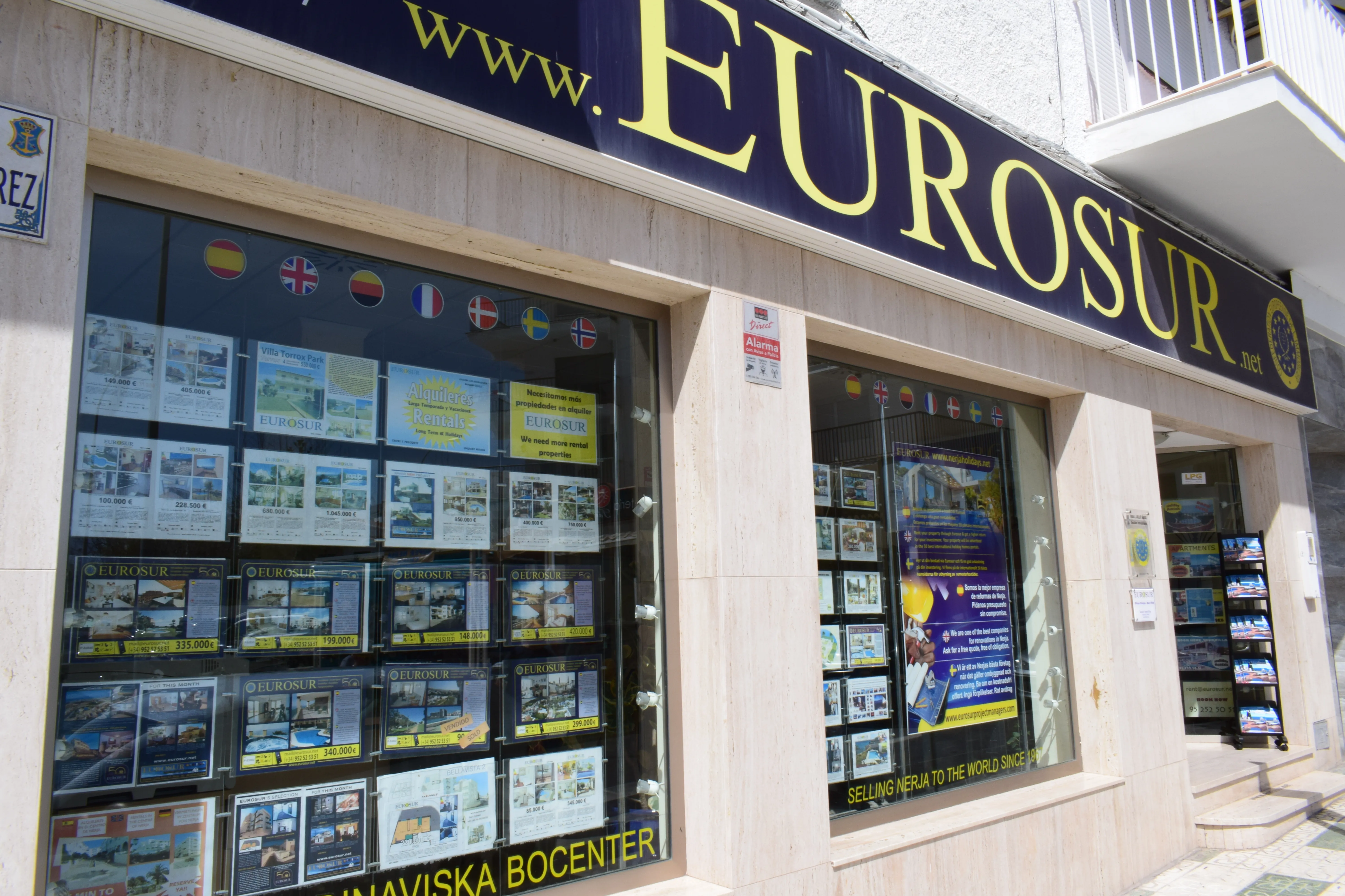 Quienes somos - Nerja Holidays: EUROSUR