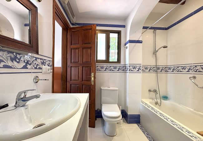 Villa en Nerja - Ref. 425595