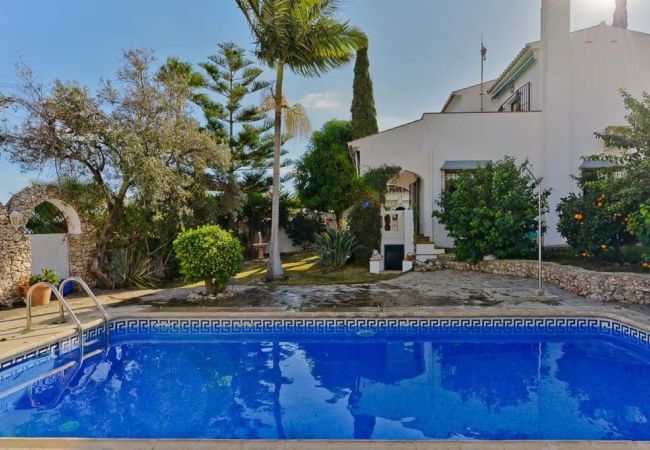 Villa/Dettached house in Nerja - Ref. 425595