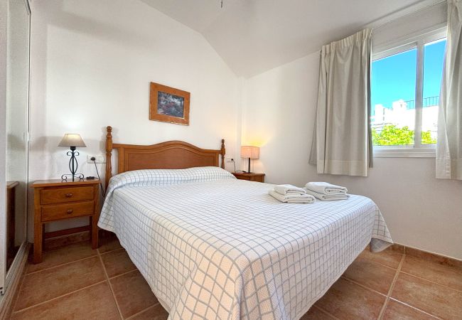 Apartment in Maro - Ref. 585317